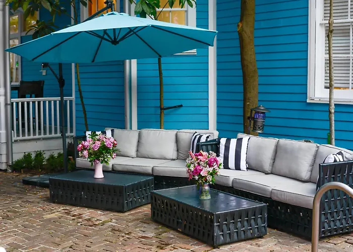 Five Br - Sleeps 10! Steps From French Quarter